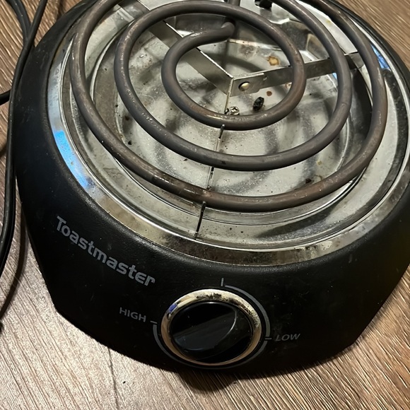 Toastmaster electric stove - Picture 2 of 3